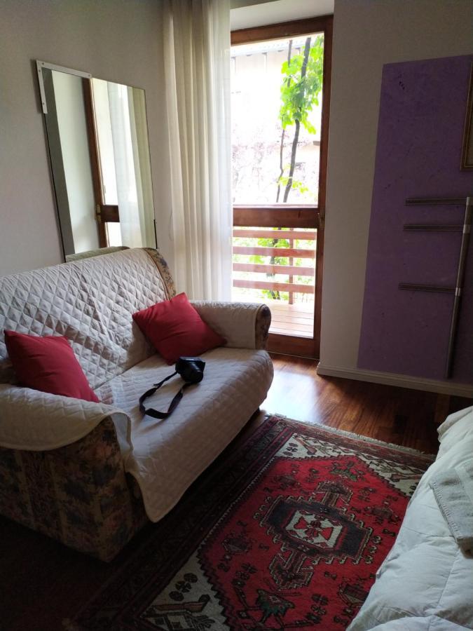 Isera B&B Casa Toss מראה חיצוני תמונה